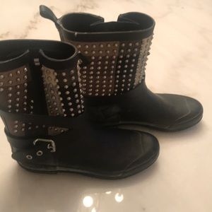 Burberry rain boots with studs